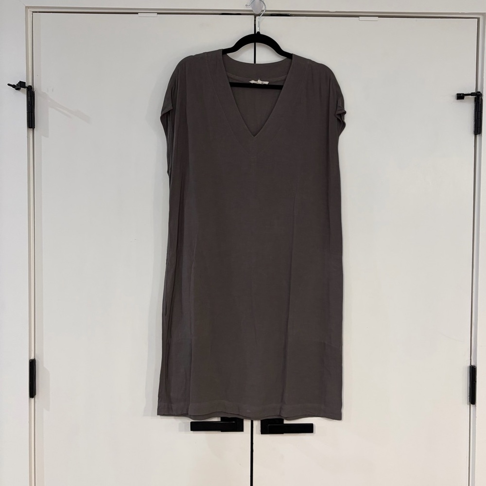 Splendid Charcoal V-Neck Top